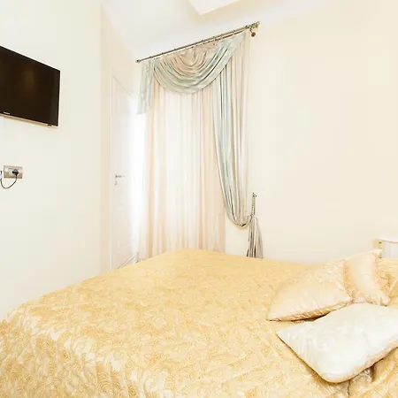 Bed and breakfast Impero Vaticano San Pietro 4*