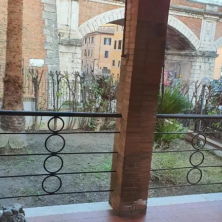 Alojamento de Acomodação e Pequeno-almoço Impero Vaticano San Pietro 4*